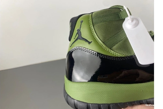  11 CT8012-300 Green Jordan Military Retro CT8012-300 0608